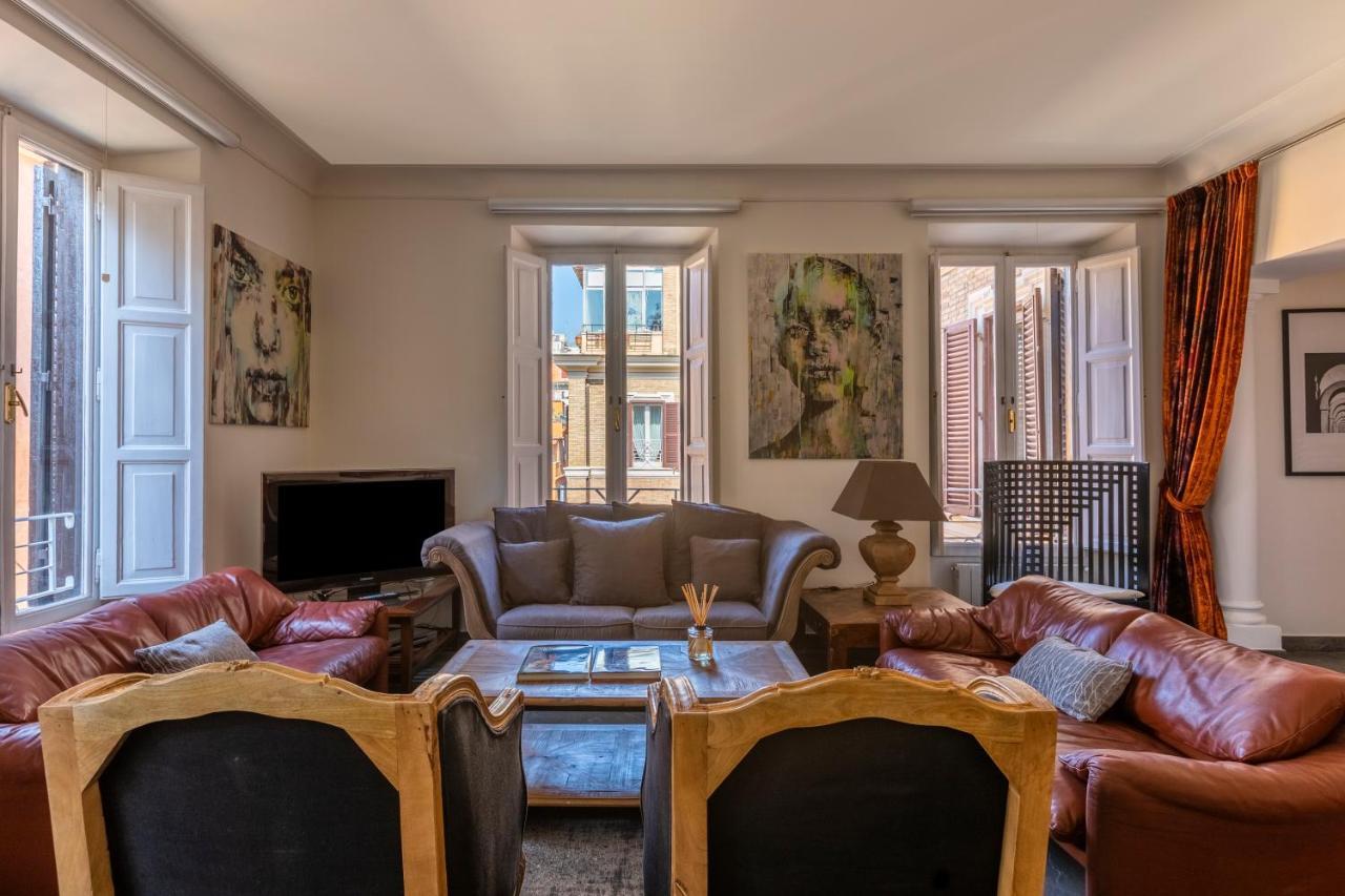 Casa Imperiale, A Burghesius Appartement